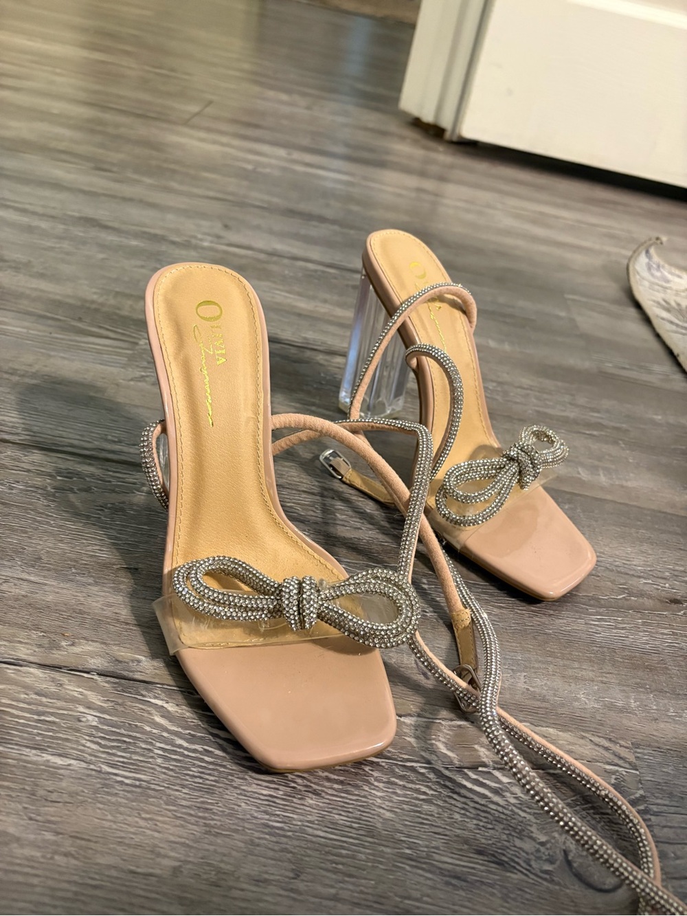 These Three Boutique Conny Bow Heels